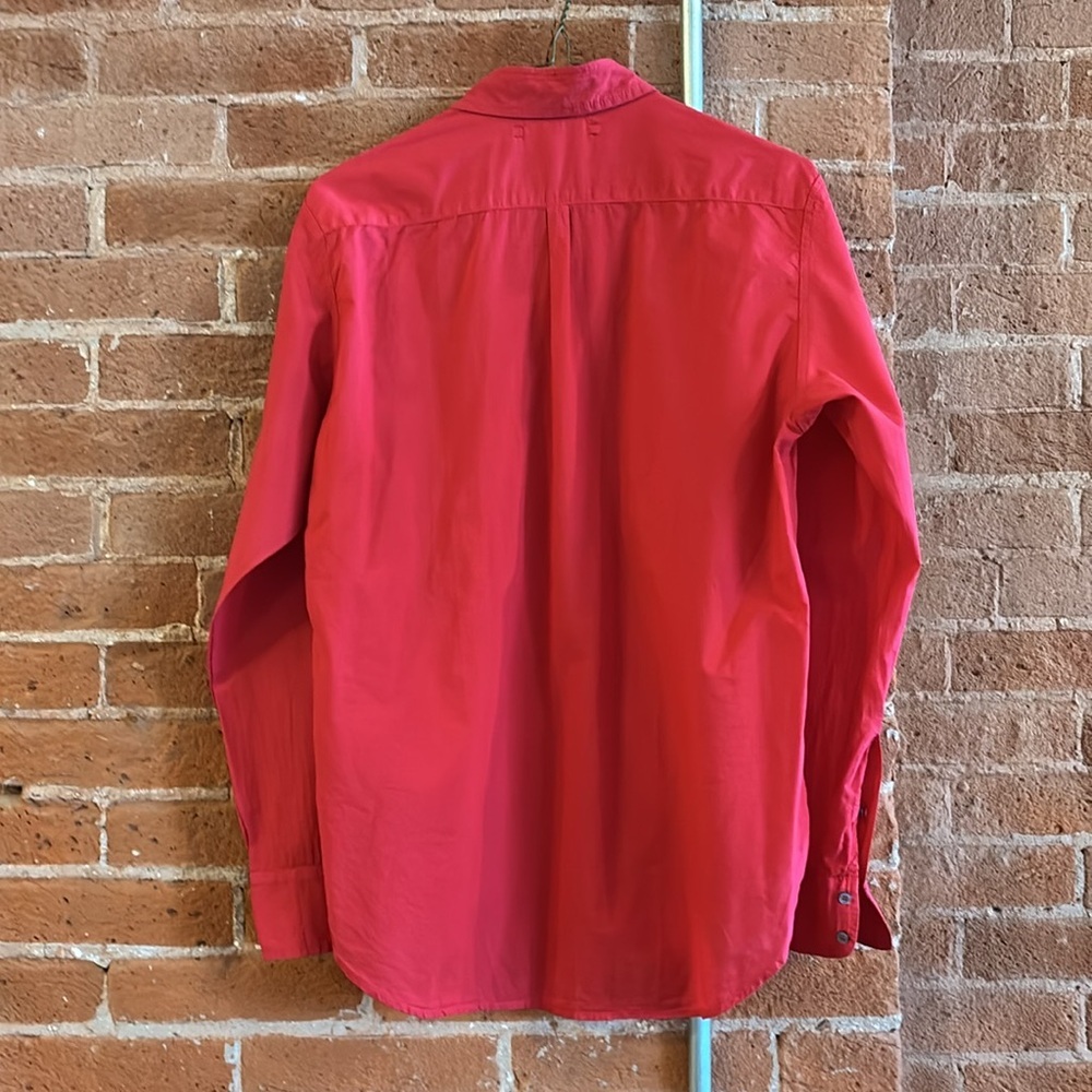 EUC Xirena Beau Shirt in Red - Picture 4 of 8